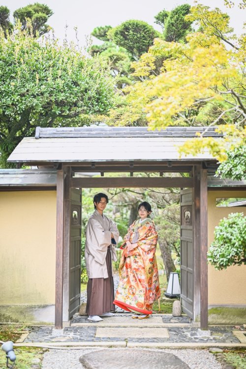 五風葬の日本庭園入口