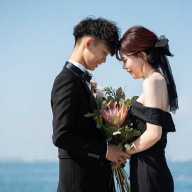 マーブルビーチでお洒落なカラードレス前撮り♡ | 大阪の前撮り