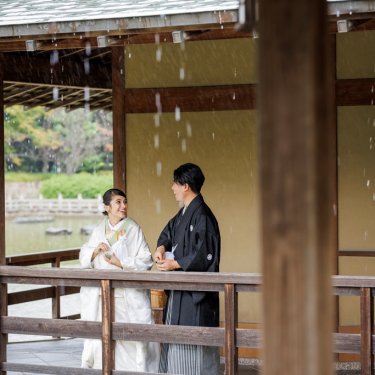 雨でも撮影できる大仙公園、前撮り・フォトウェディングの撮影カット