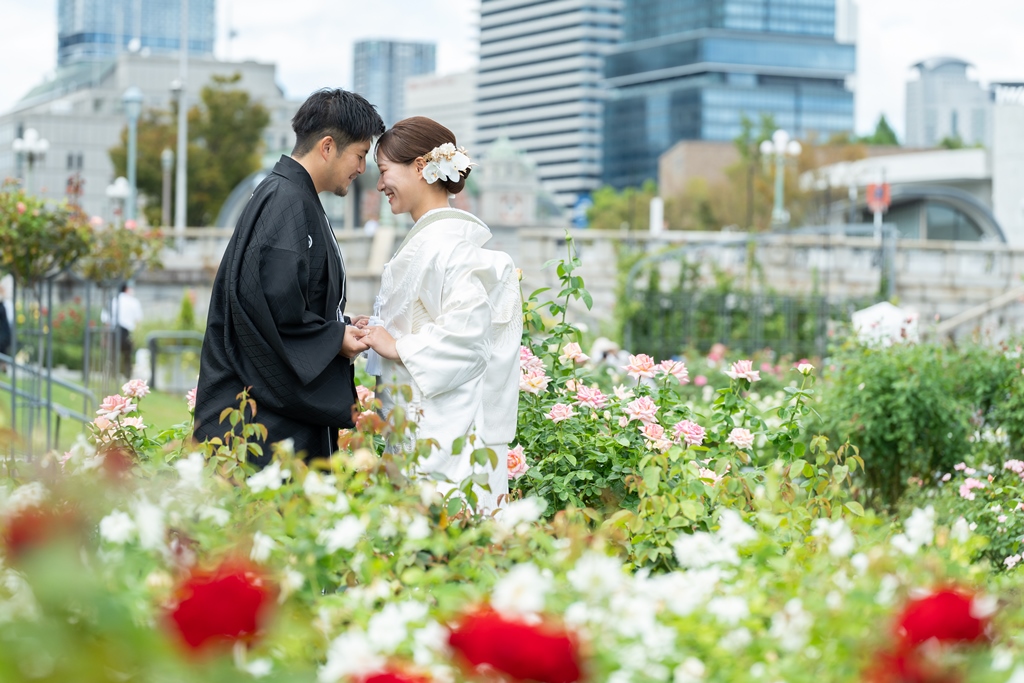 中之島公園と中央公会堂のおしゃれな街並みで和装撮影