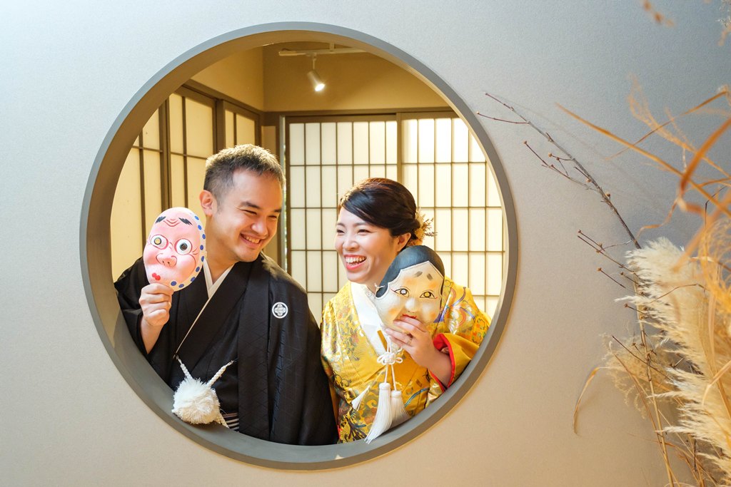 新郎様から新婦様へ、日本でのサプライズフォトウェディング