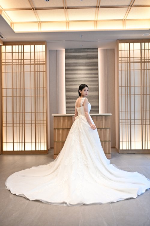 OE02 | 大阪の前撮り＆フォトウェディング｜【公式】WEDDING AVENUE、新郎新婦のウェディングフォト