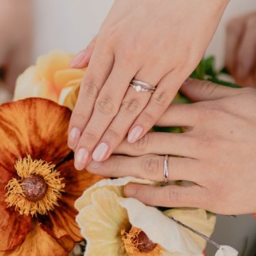 結婚指輪ショット、前撮り・フォトウェディングの撮影カット