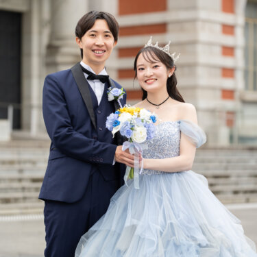 ✨ステンドグラスが彩る、優雅なウェディングのひととき💍🤍