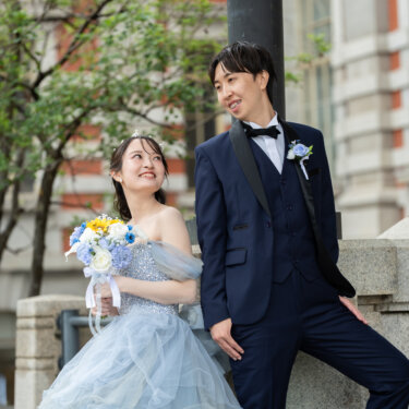 ✨ステンドグラスが彩る、優雅なウェディングのひととき💍🤍
