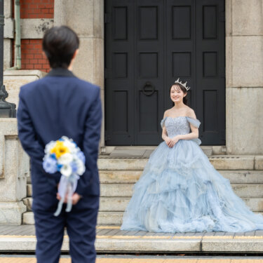 ✨ステンドグラスが彩る、優雅なウェディングのひととき💍🤍
