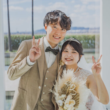 幸せいっぱい♡青空の下で叶えるチャペルフォト